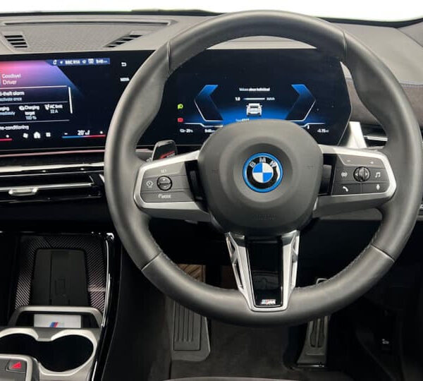BMW iX2 M Sport Pro + £2k Cash or £30,000 Cash alt - Image 15